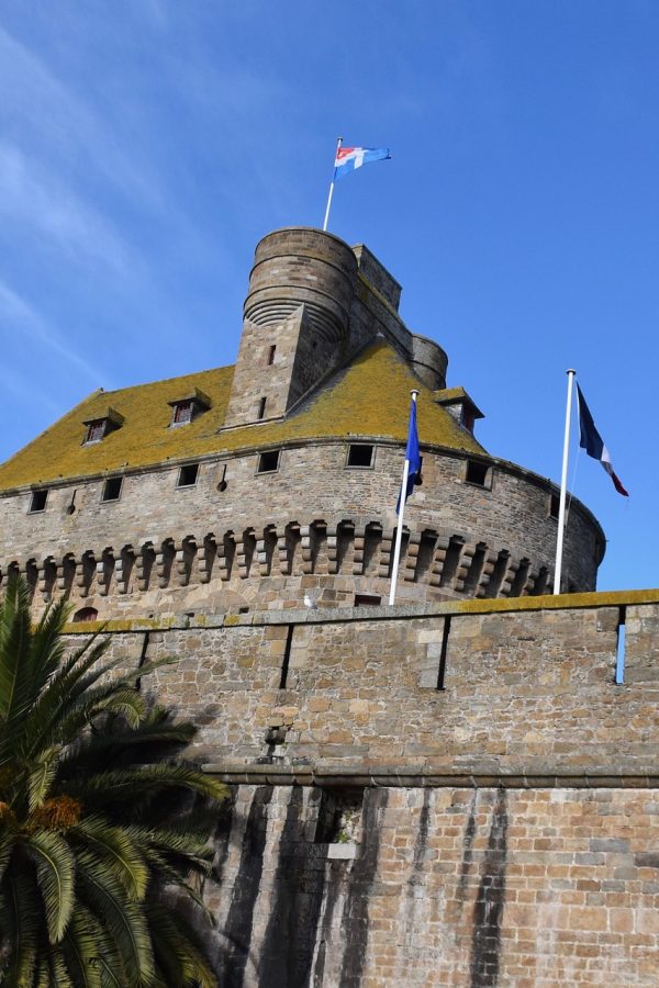 castle-of-saint-malo-g8d383c1e5_1920